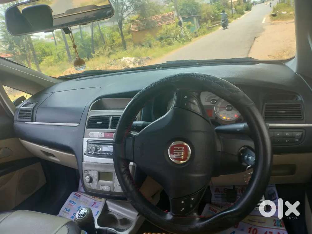 A Comfortable And Luxurious Car.