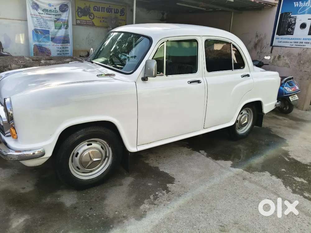 Ambassador Ambassador 1995 Diesel 30000 Km Driven