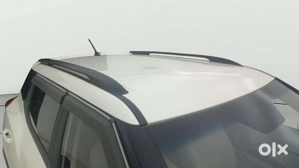 Mahindra Xuv300 W8, 2021, Petrol