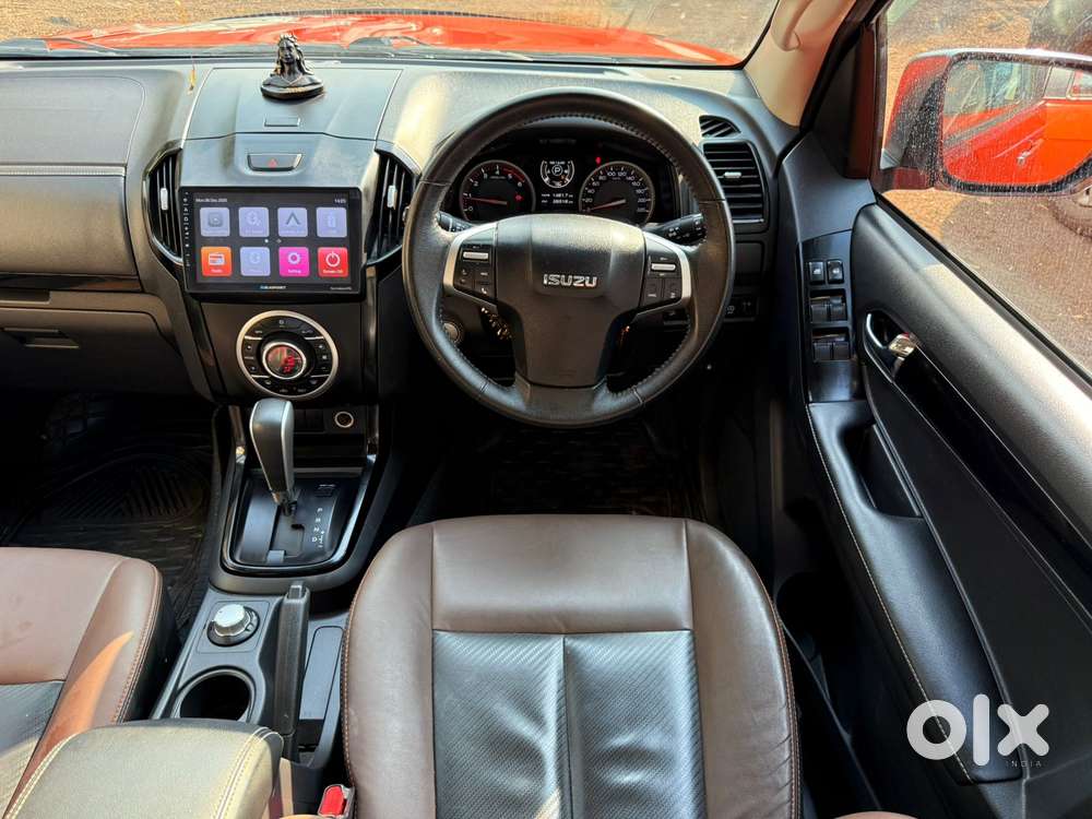 Isuzu V-cross Z Prestige 4x4 At, 2024, Diesel