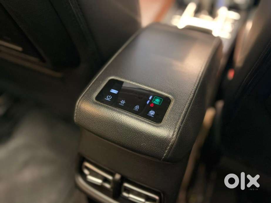 Hyundai Alcazar 2.0 Signature (o) Petrol At 6 Str, 2021, Petrol