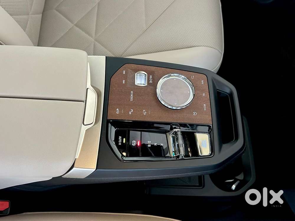 Bmw Ix Xdrive50, 2024, Electric