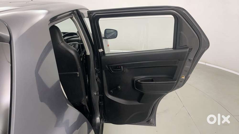 Maruti Suzuki S-presso Vxi Plus, 2022, Petrol