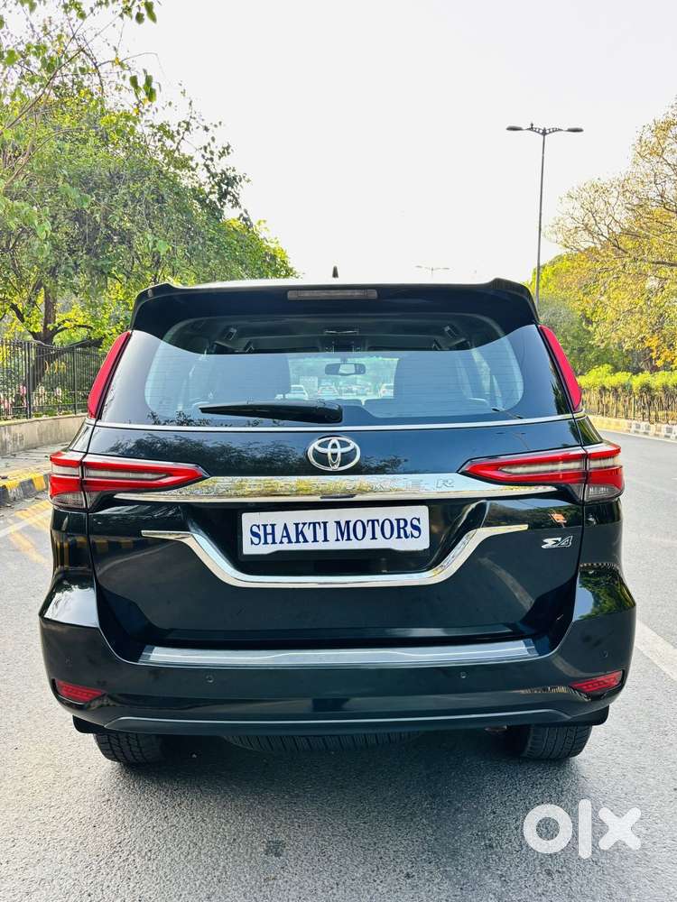 Toyota Fortuner 4x4 At 2.8 Diesel, 2022, Diesel