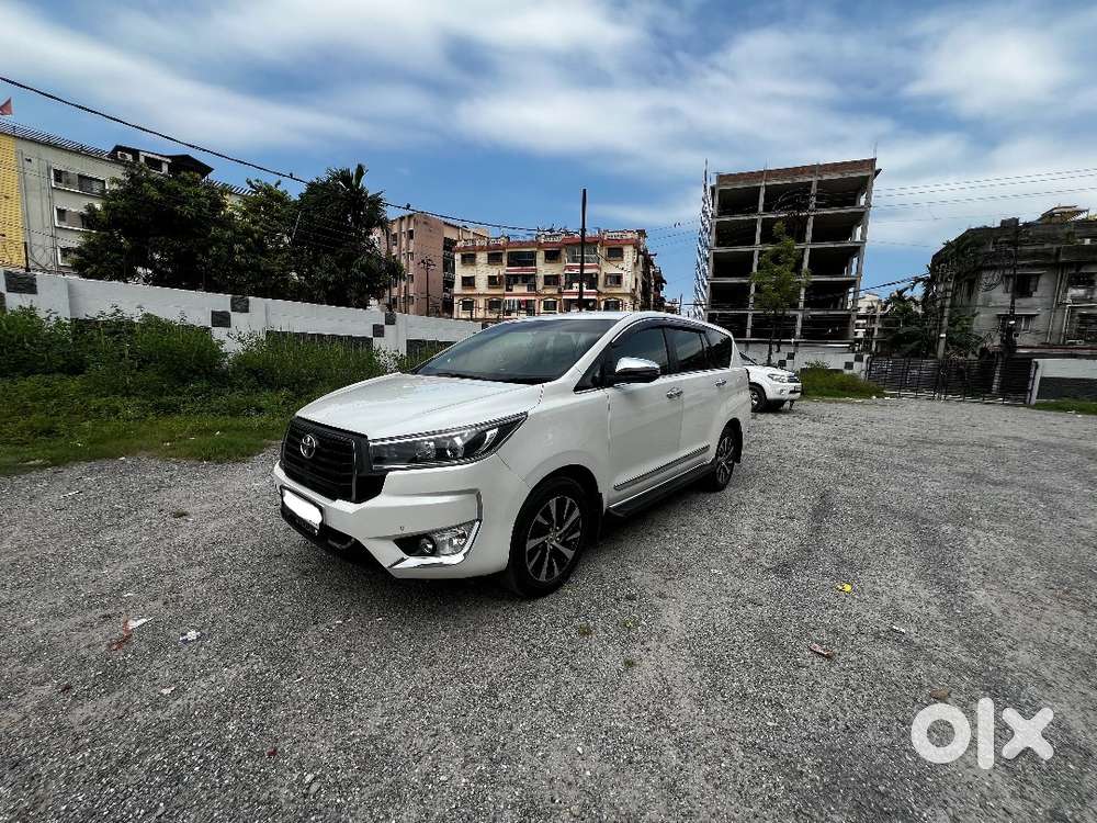 Toyota Innova Crysta 2.4 Zx At 7 Str 2022 Top End