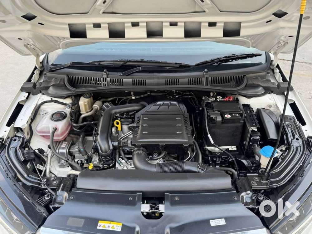 Skoda Slavia 1.0 Tsi Style, 2023, Petrol