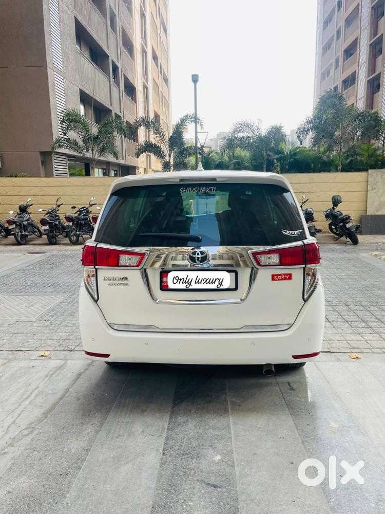 Toyota Innova Crysta 2.4 G Plus Mt 7 Str, 2023, Diesel