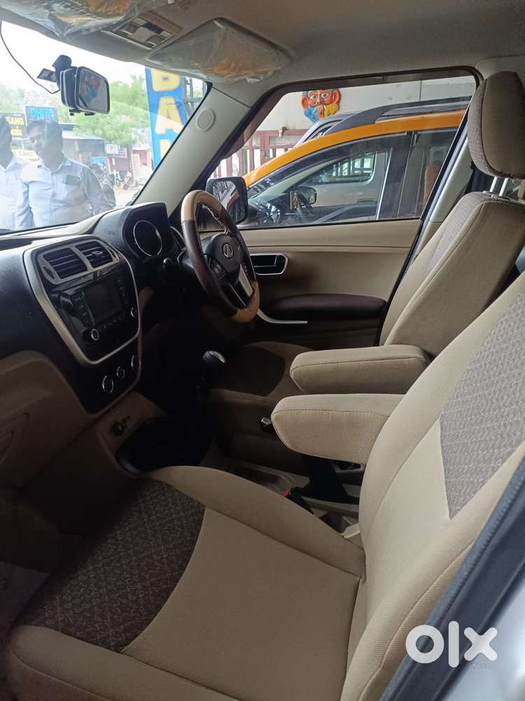 Mahindra Tuv 300 T8, 2017, Diesel