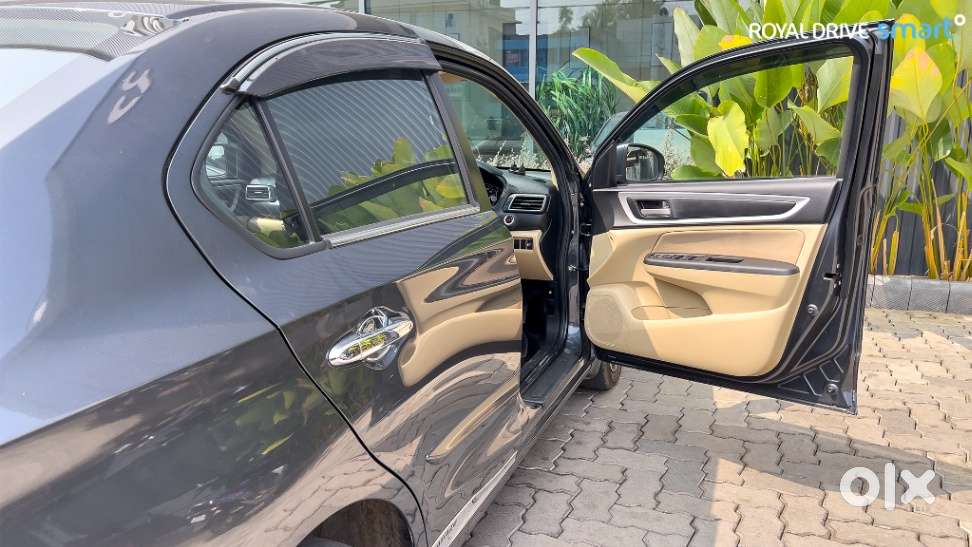 Honda Amaze, 2022, Petrol