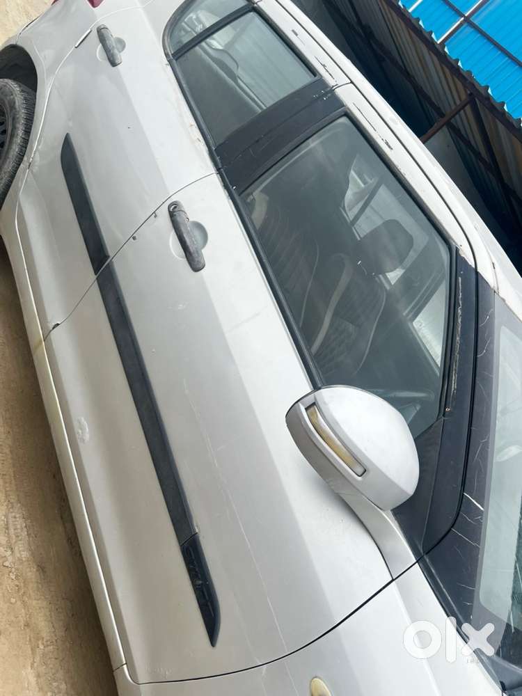 Swift 2012 Lxi Car Expired 17 February 2027 Petrol