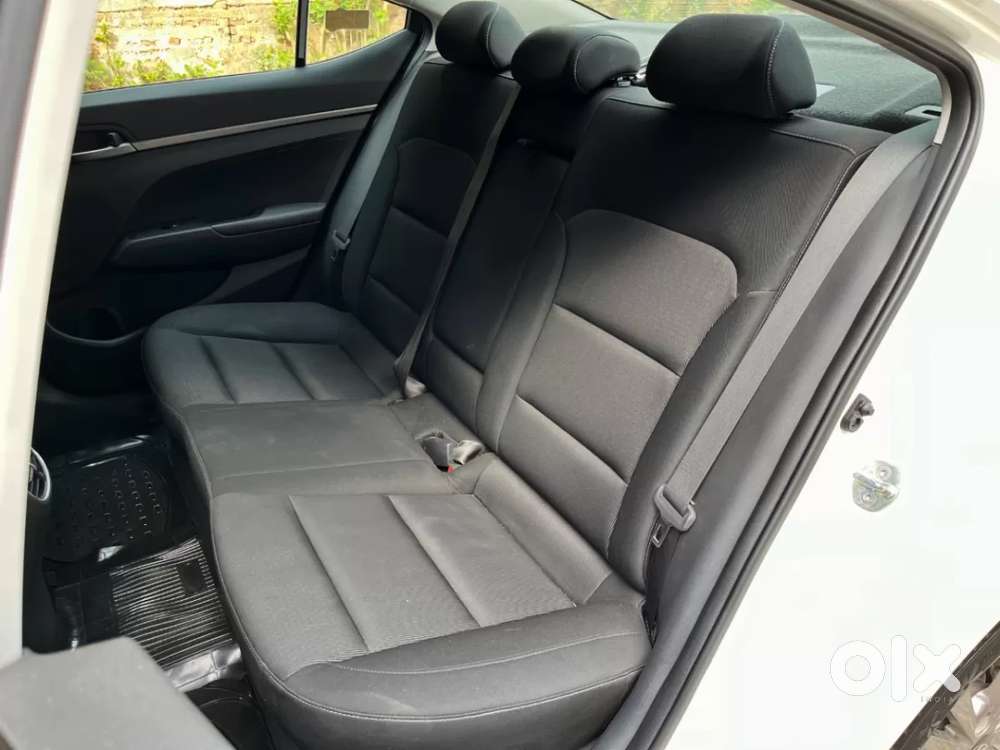 Hyundai Elantra 2.0 S, 2019, Petrol