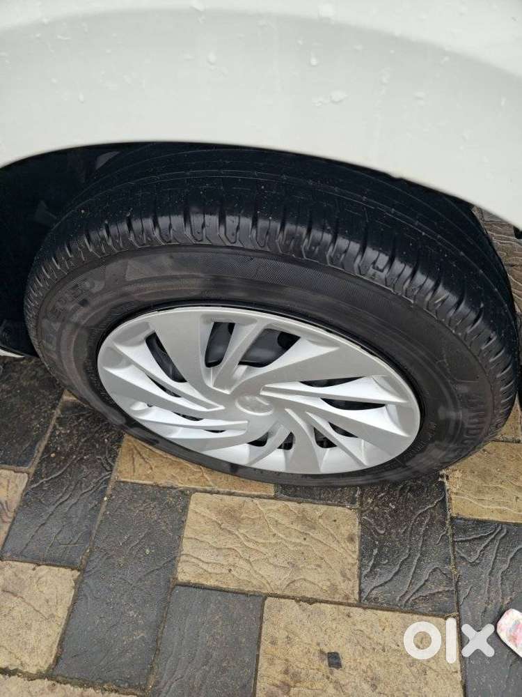 Maruti Suzuki Ertiga 1.4 Vxi Cng Anniversary Edition, 2026, Cng & Hy..