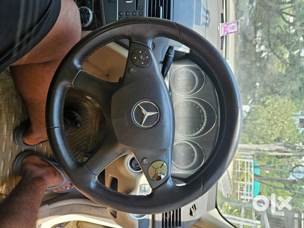 Mercedes-benz C-class 2011
