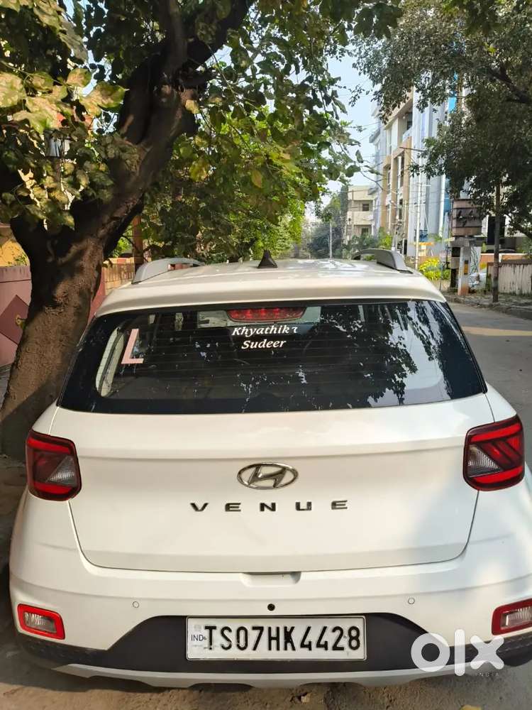 Hyundai Venue 2020 Petrol Automatic