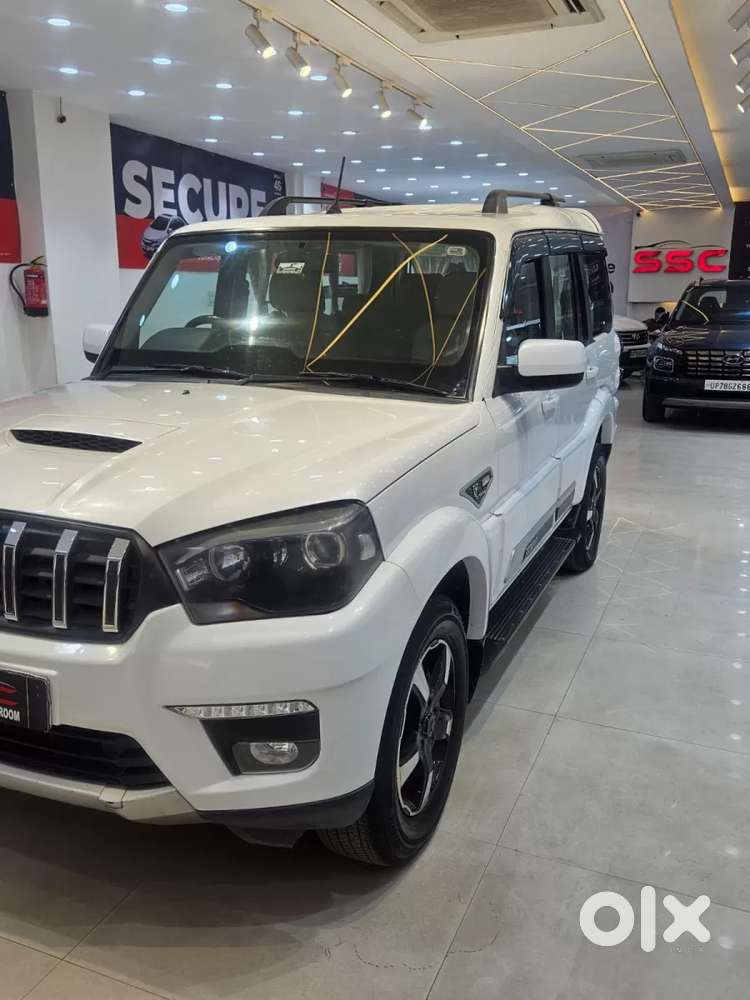 Mahindra Scorpio Classic, 2023, Diesel