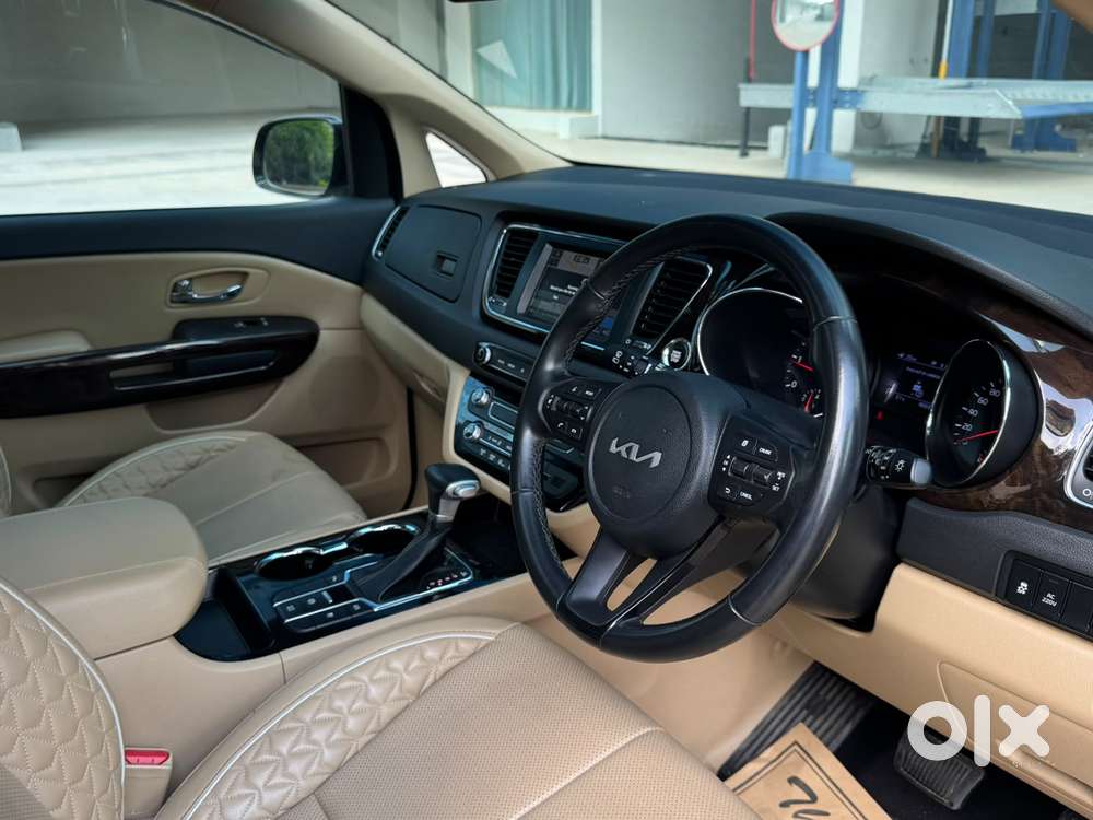 Kia Carnival Limousine Plus 7 Str, 2023, Diesel