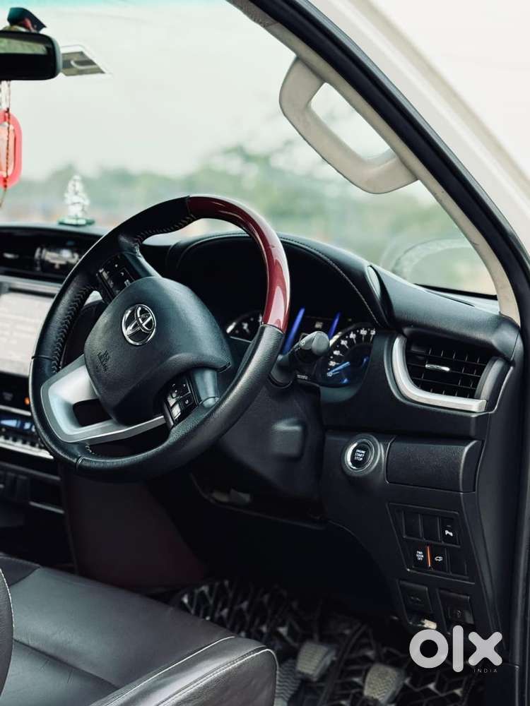 Toyota Fortuner 4x2 Mt 2.8 Diesel, 2018, Diesel