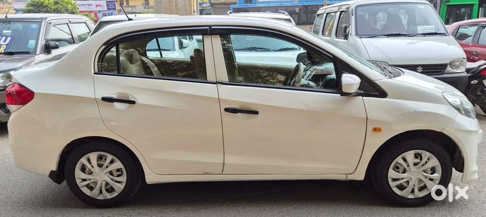 Honda Amaze S Mt I-vtec, 2015, Cng & Hybrids