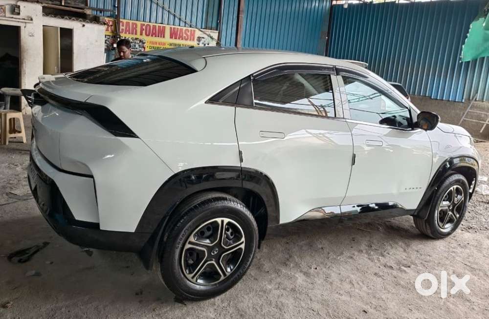 Tata Curvv 2025 Petrol 15000 Km Driven
