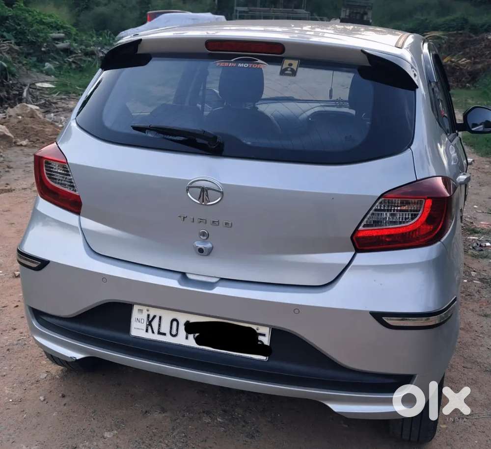 Tata Tiago Revotron 2020 Car