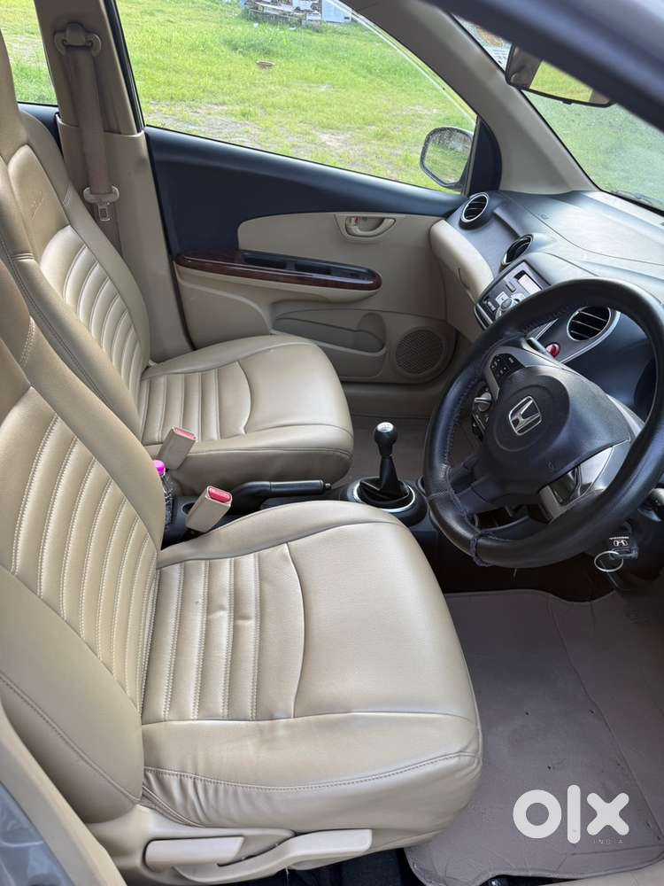 Honda Mobilio 2016 Read Full Ad.
