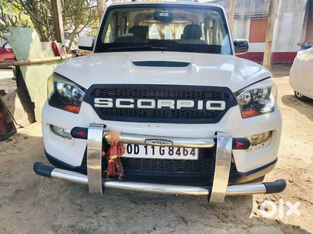 Mahindra Scorpio 2017