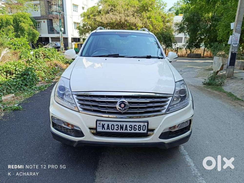 Mahindra Rexton, 2017, Diesel