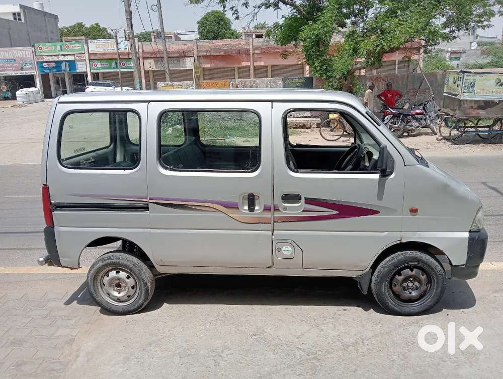 Maruti Suzuki Eeco 25112011 Lpg Good Condition