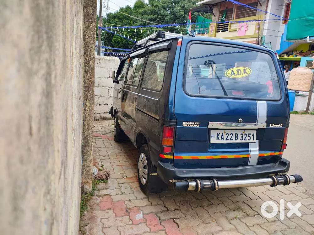Maruti Suzuki Omni 2010