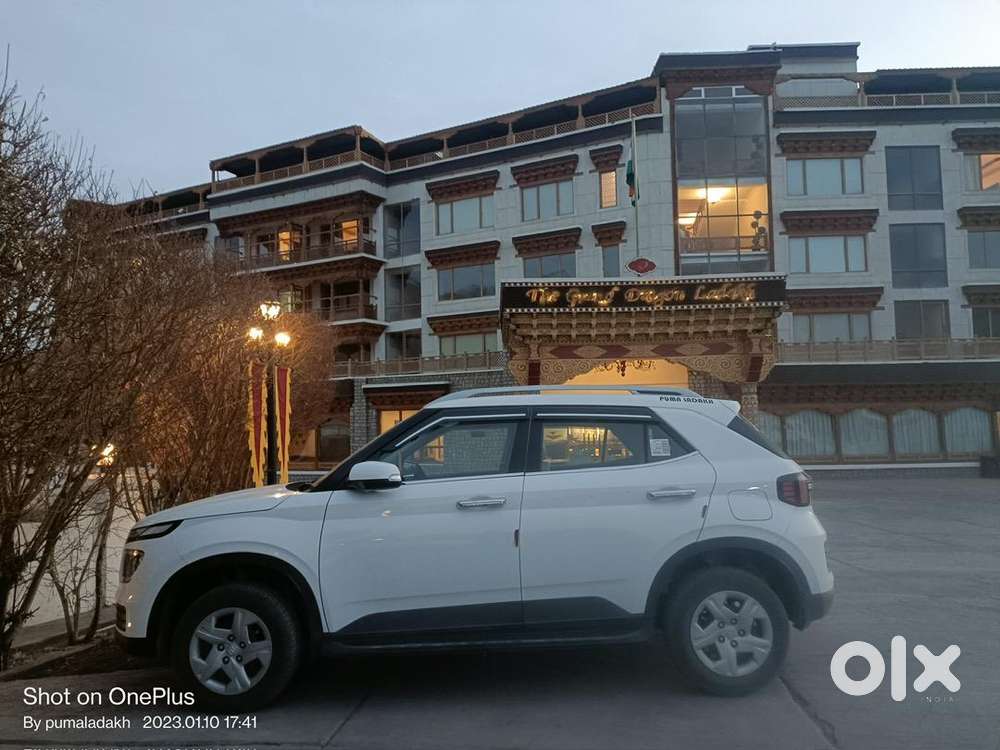 Hyundai Car Petrol Manual 2023