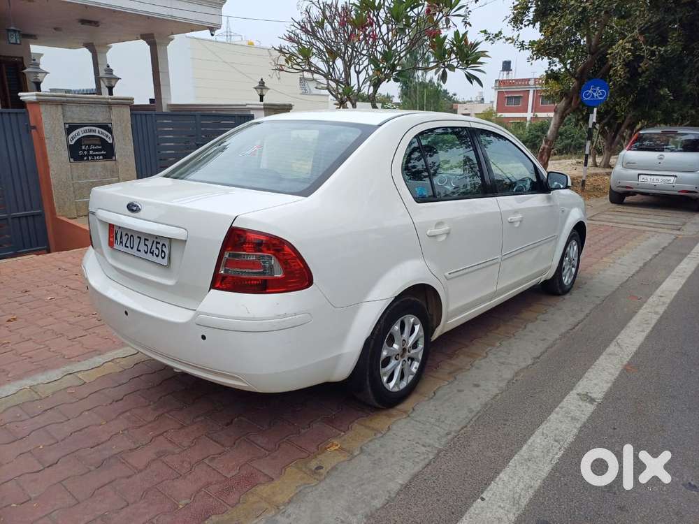 Ford Fiesta Petrol Style, 2013, Cng & Hybrids