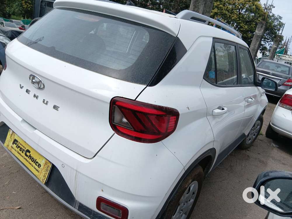 Hyundai Venue 1.4 Crdi S, 2019, Diesel