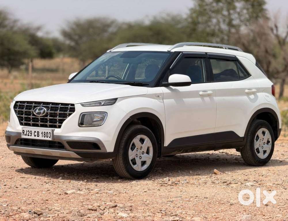 Hyundai Venue S Turbo, 2020, Petrol