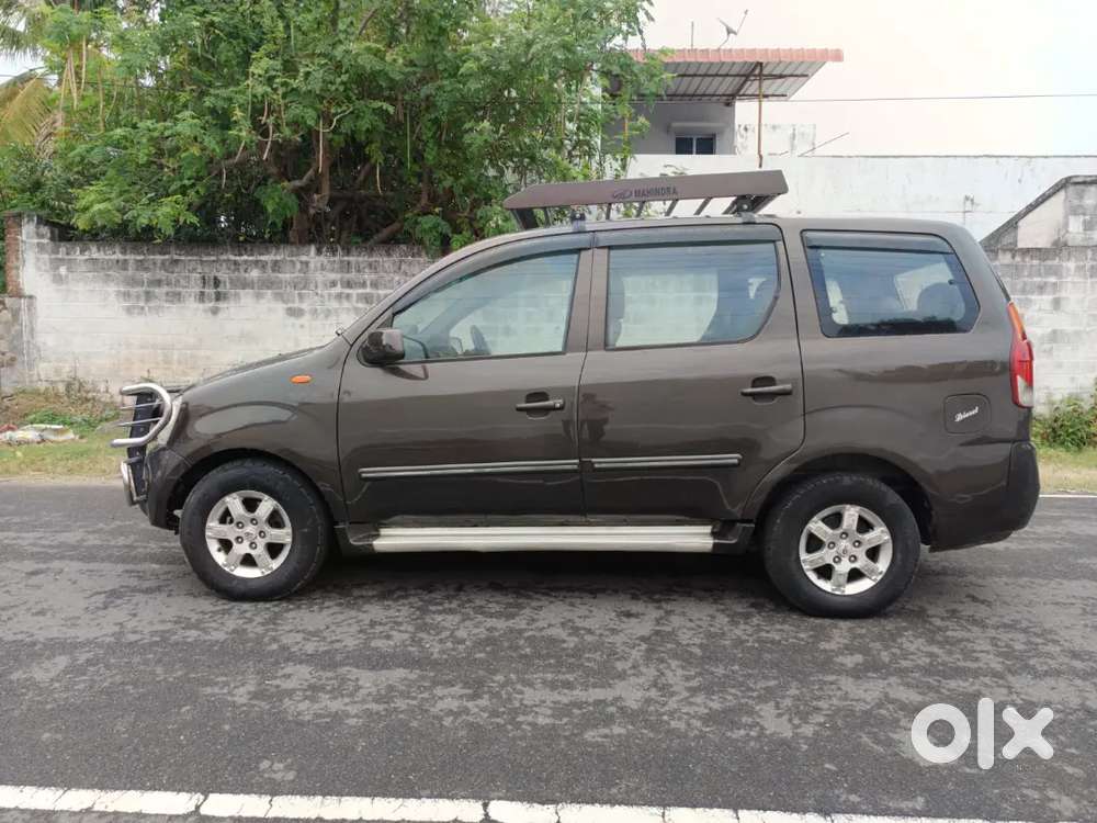 Mahindra Xylo E8 Diesel Manual 2009