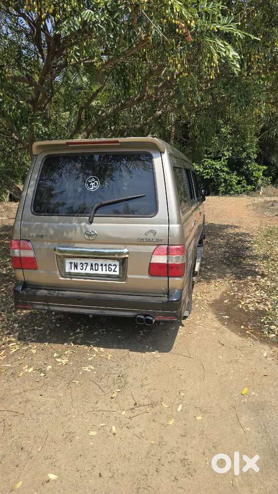 Toyota Qualis 2003 Diesel Well Maintained