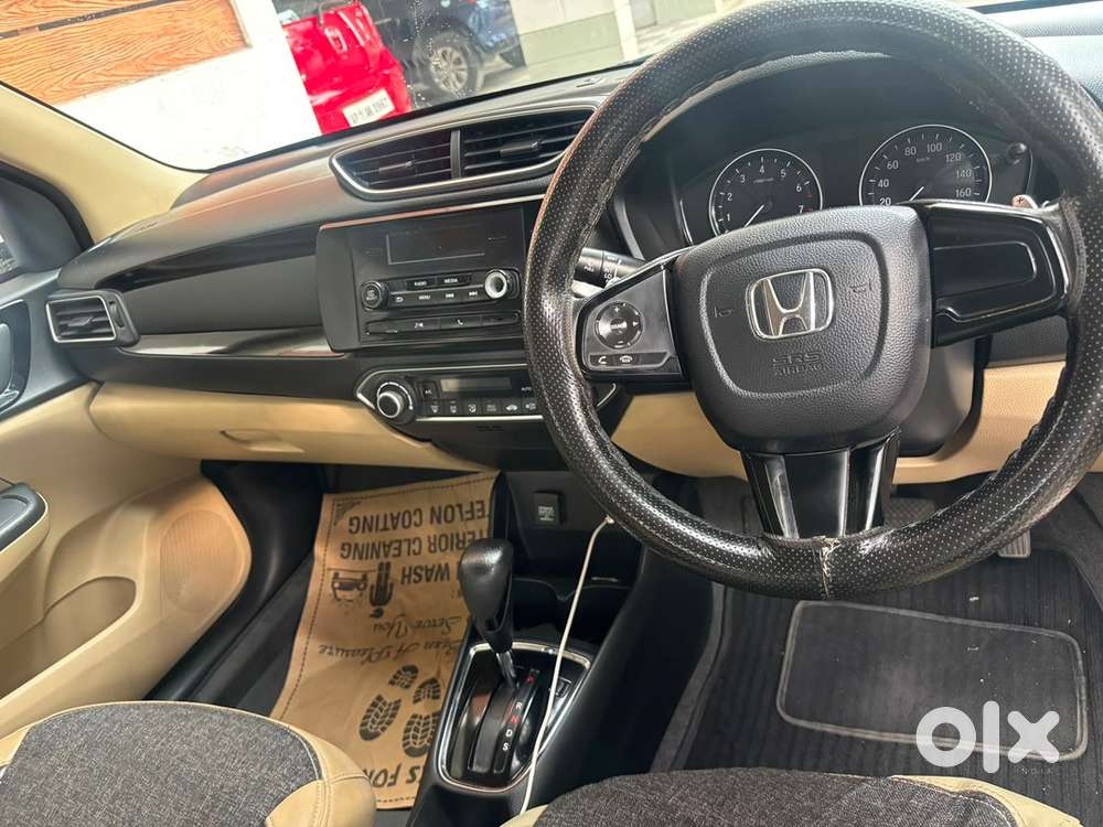 Automatic , Showroom Track, Honda Amaze Petrol 2018