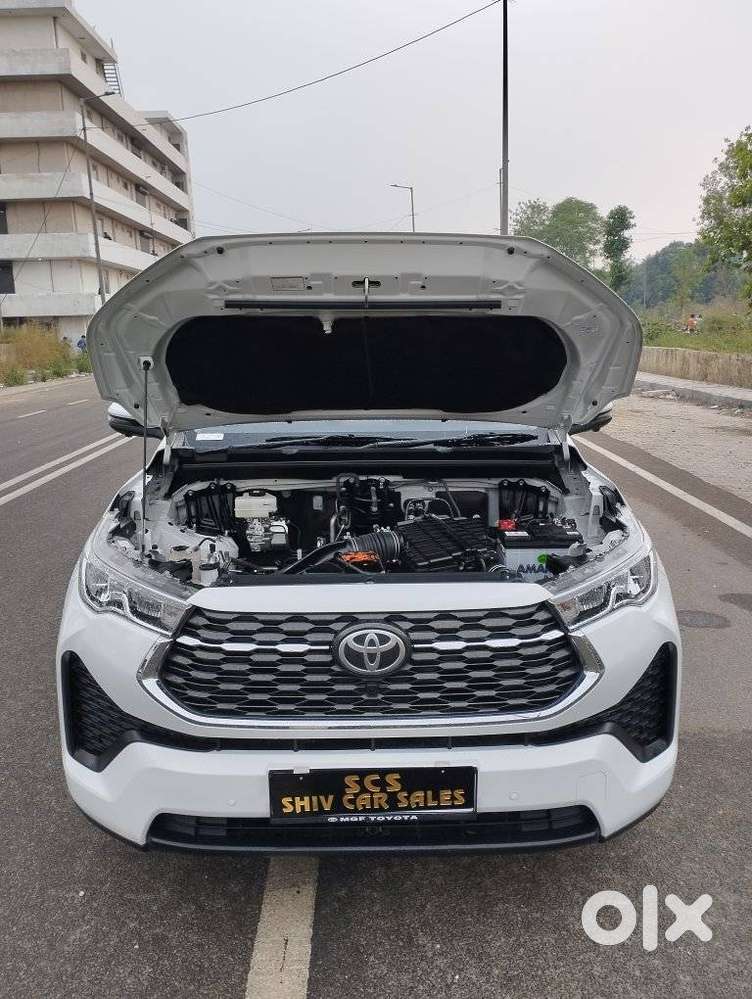 Toyota Innova Hycross 2.0 Vx Hybrid 7 Str, 2025, Petrol