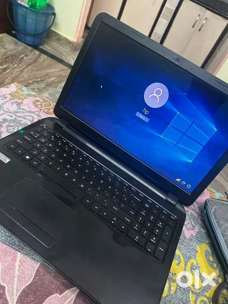 Hp i3 generation 500gb hard disk with 8gb ram
