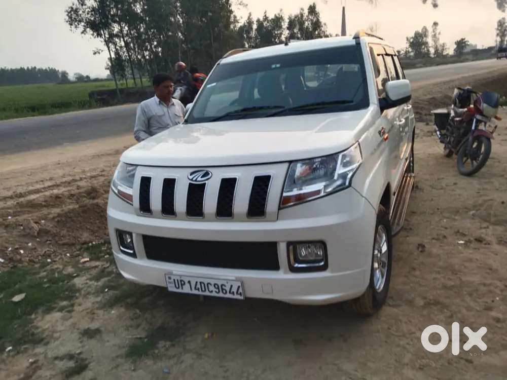 Mahindra Tuv 300 T 8 2017 Diesel Good Condition