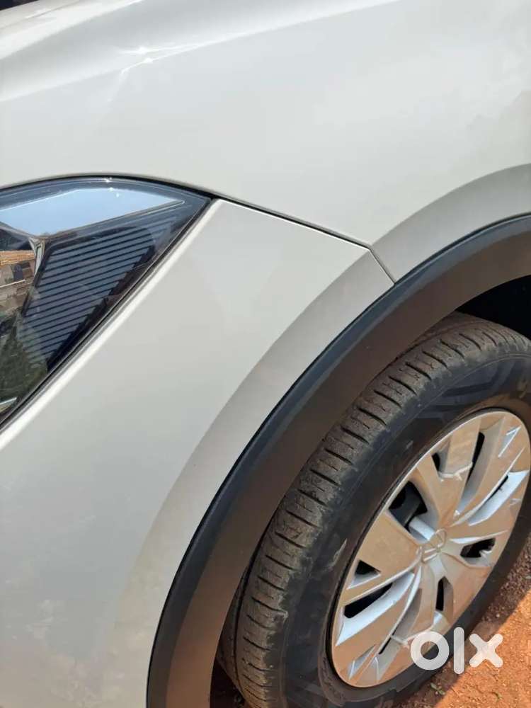 Volkswagen Taigun 2022 Petrol 23500 Km Driven