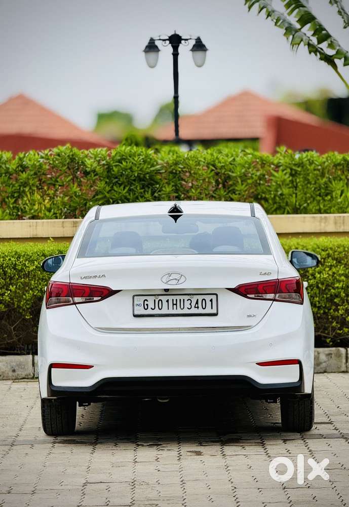Hyundai Verna 1.5 Sx (o) Diesel At, 2017, Diesel