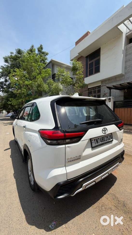 Toyota Innova Hycross 2.0 Gx 7 Str, 2024, Petrol