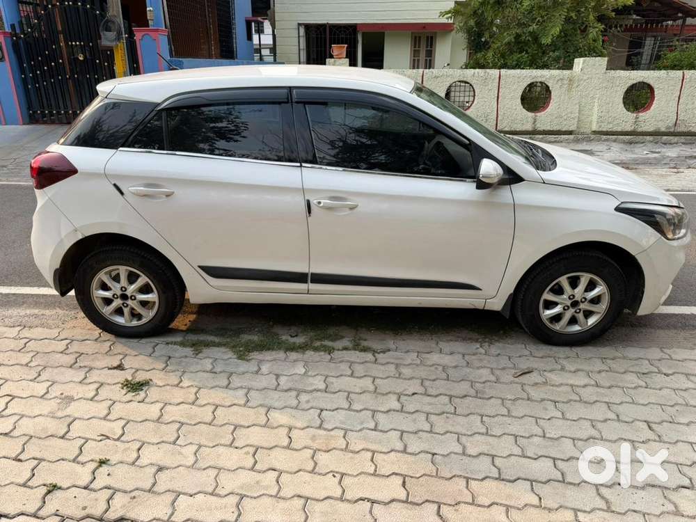  Hyundai Elite I20 Sportz  2018  Petrol  Second Owner