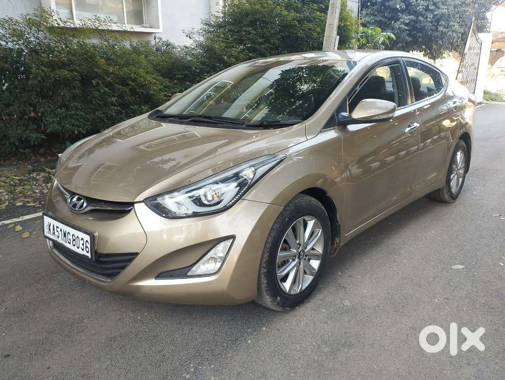 Hyundai Elantra 1.8 Sx Mt, 2015, Petrol