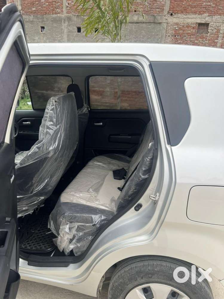 Maruti Suzuki Wagon R 1.0 2024