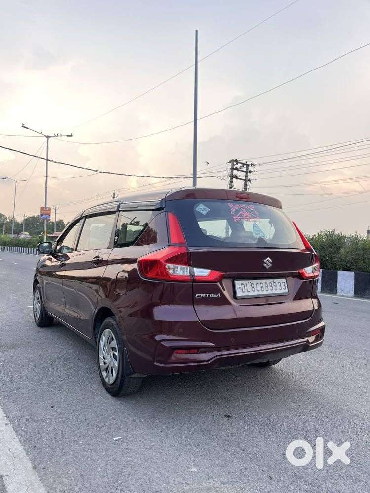 Maruti Suzuki Ertiga 1.4 Vxi Cng Anniversary Edition, 2021, Cng & Hy..