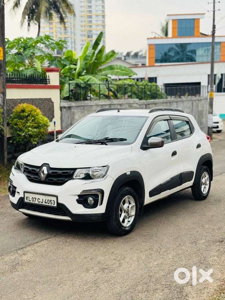 Renault Kwid 1.0 Rxt (o) Easy-r, 2017, Petrol
