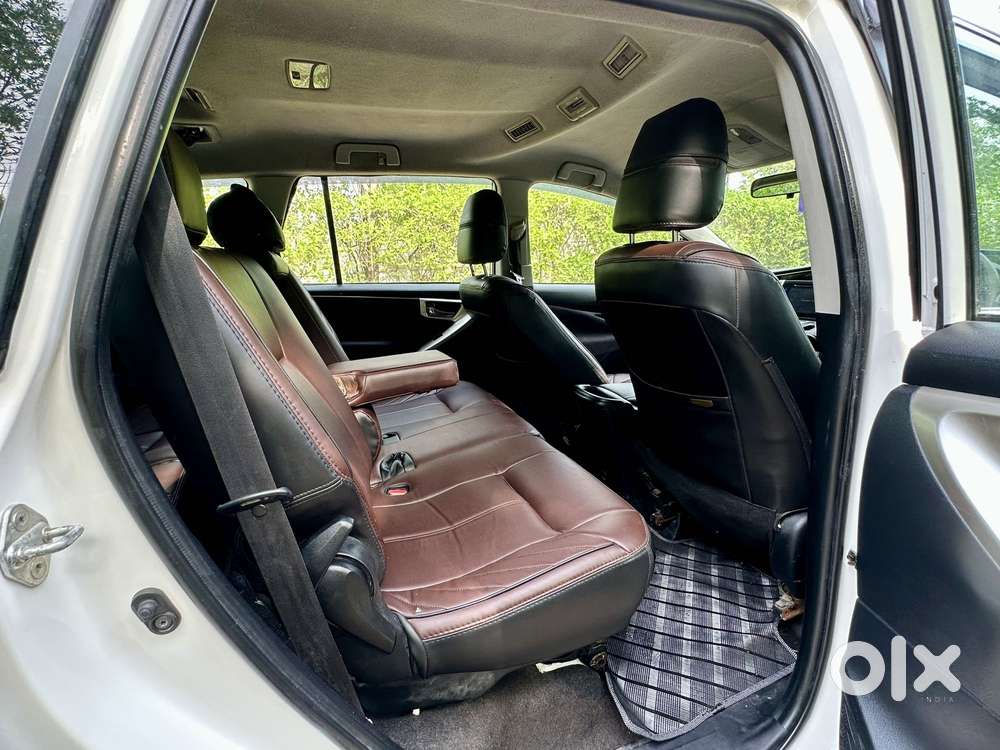 Toyota Innova Crysta 2.4 G Mt 8s, 2019, Diesel