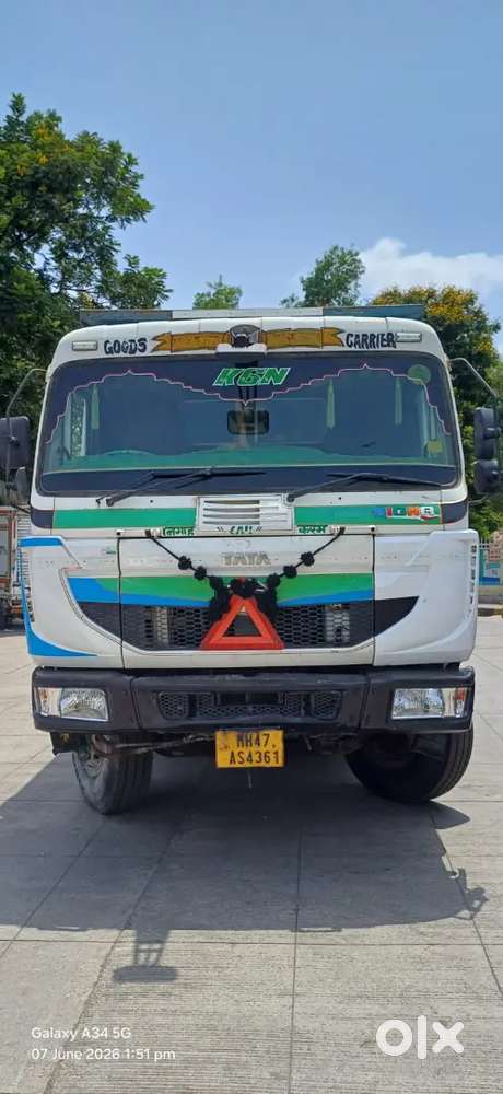 Tata Hyva signa 2823 tyer new - Commercial & Other Vehicles in Vashi ...