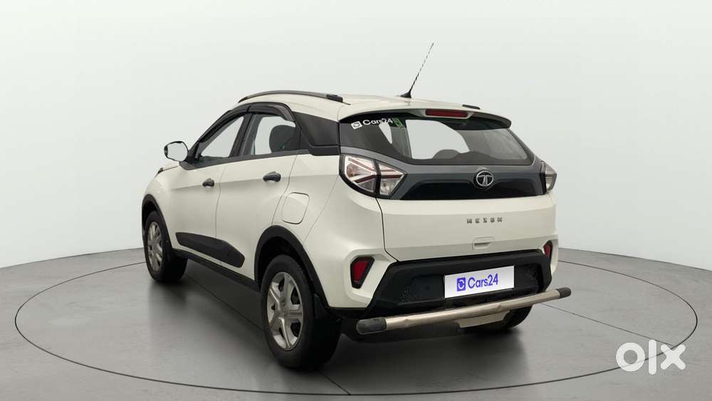 Tata Nexon 1.5 Revotorq Xma Amt, 2021, Petrol